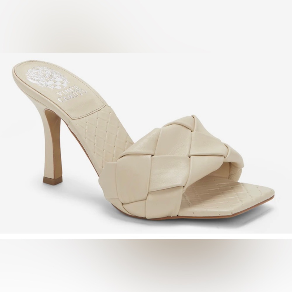 NEW Vince Camuto Brelanie Sandal